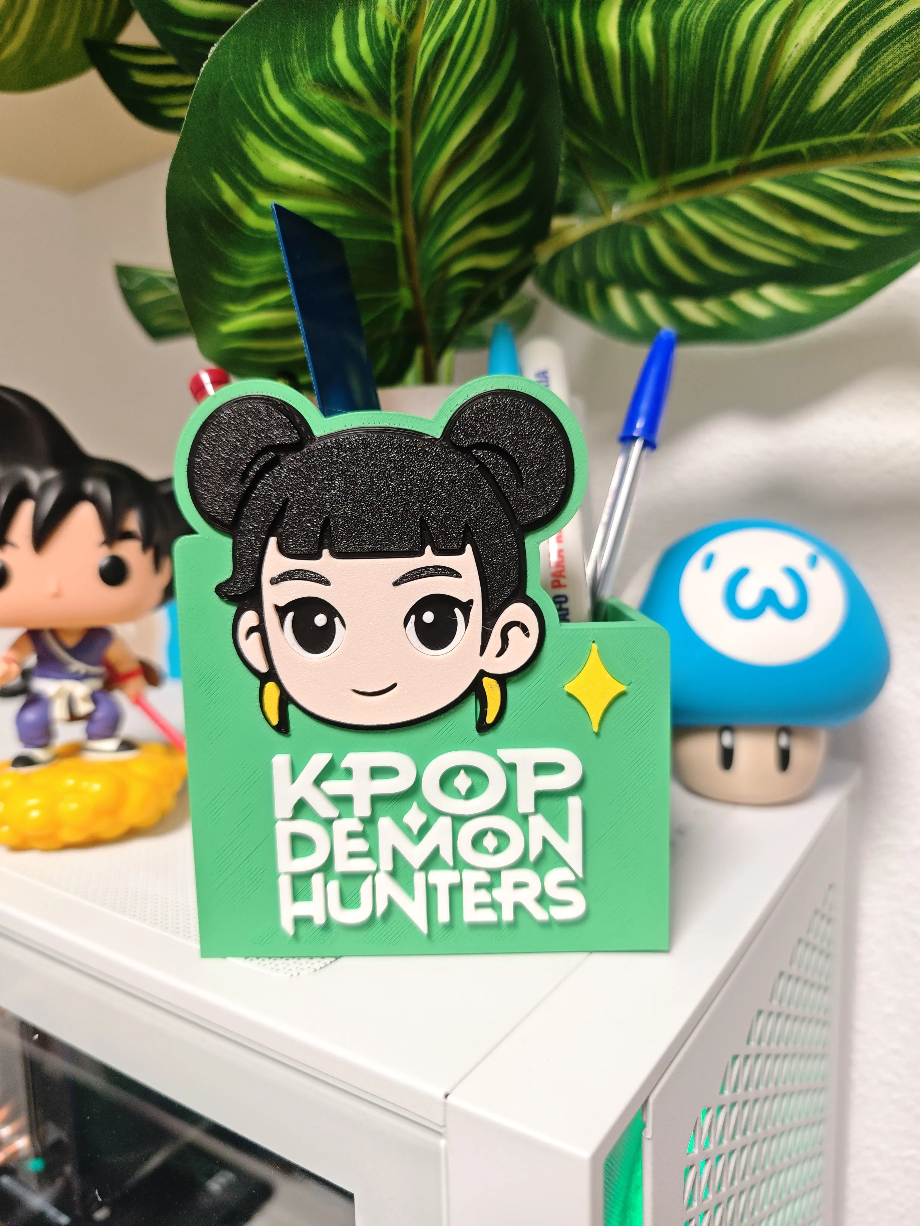 Zoey inspired K-Pop Demon Hunters 3D printed pen holder
